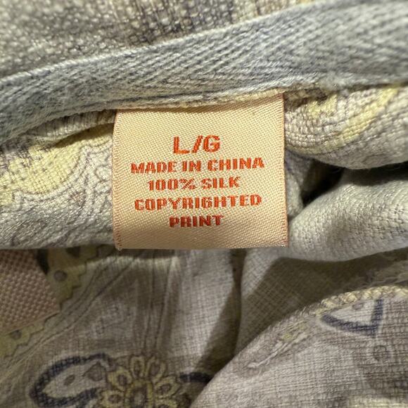 Tommy Bahama 100% Silk Paisley Short Sleeve Button Front Shirt Size L Casual - Picture 7 of 9